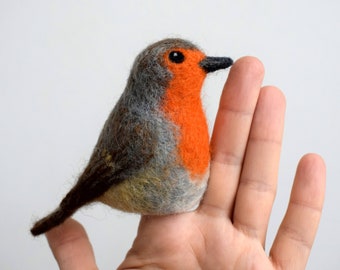 Early bird gets finger class photos